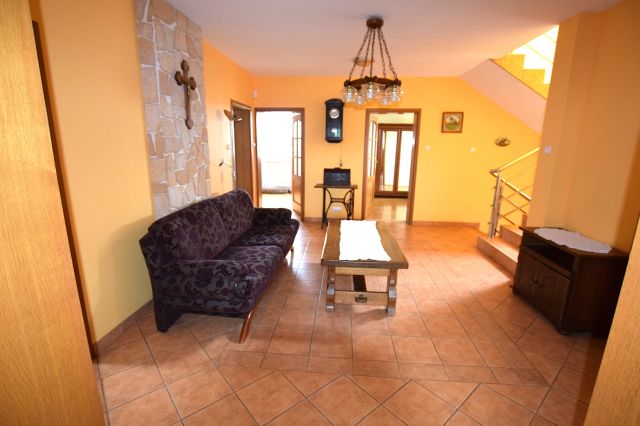 dom wolnostojący, 10 pokoi Ługwałd. Zdjęcie 13