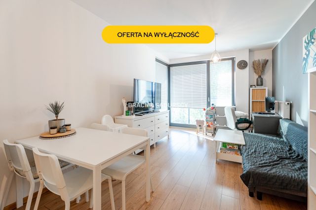 Mieszkanie 2-pokojowe Kraków Dębniki, ul. Czerwone Maki. Zdjęcie 1