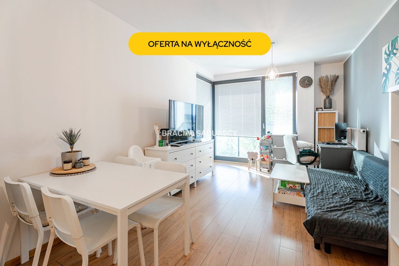 Mieszkanie 2-pokojowe Kraków Dębniki, ul. Czerwone Maki. Zdjęcie 1