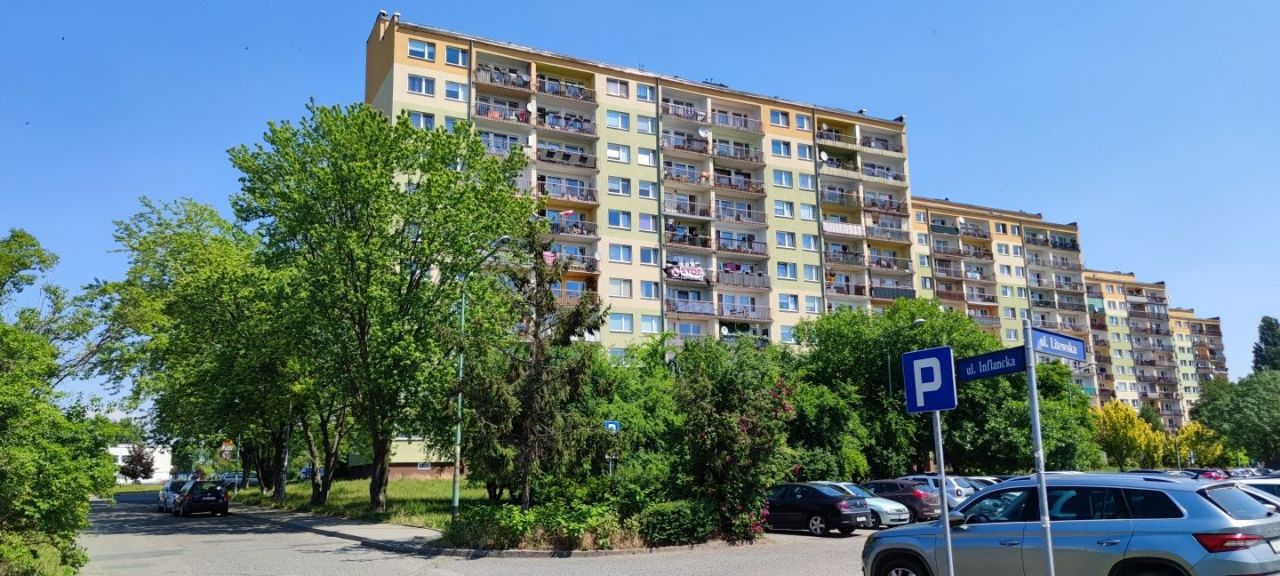 Mieszkanie 4-pokojowe Wrocław Psie Pole, ul. Litewska. Zdjęcie 1