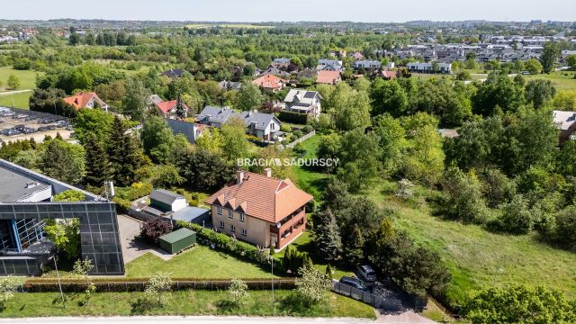 dom wolnostojący, 6 pokoi Kraków Bronowice, ul. Jasnogórska. Zdjęcie 2