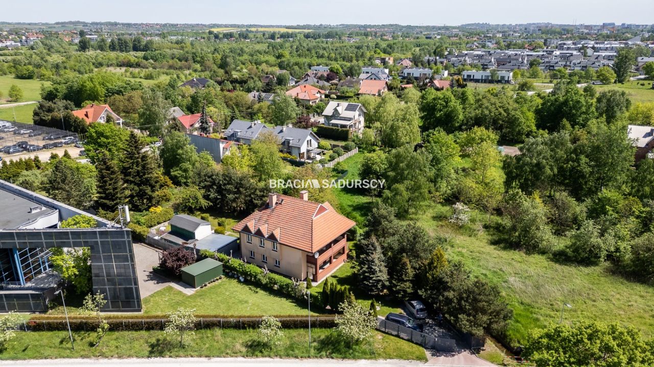 dom wolnostojący, 6 pokoi Kraków Bronowice, ul. Jasnogórska. Zdjęcie 2