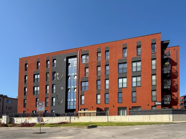 Mieszkanie 3-pokojowe Krasne. Zdjęcie 9