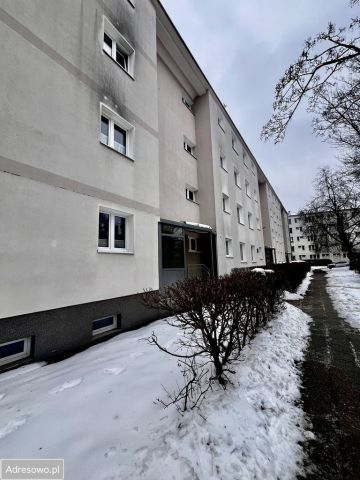 Mieszkanie 3-pokojowe Warszawa Mokotów, ul. Obrzeżna. Zdjęcie 1