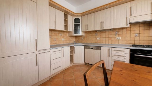 Mieszkanie 4-pokojowe Lubin. Zdjęcie 2