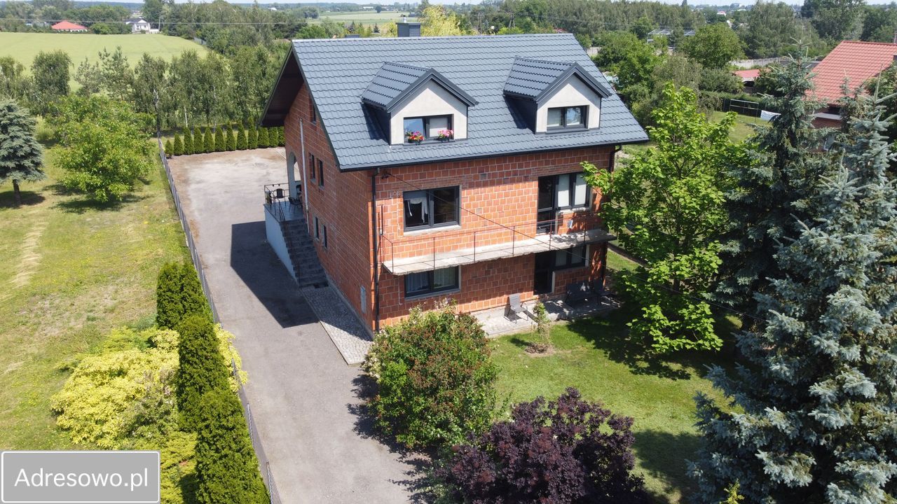 dom wolnostojący, 7 pokoi Kutno. Zdjęcie 3