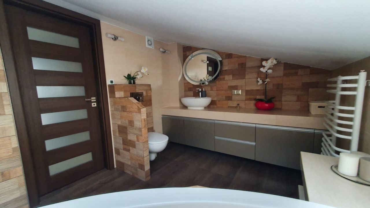 dom wolnostojący, 6 pokoi Podzamcze Morusy, ul. Morusy. Zdjęcie 7
