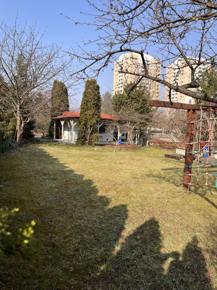 Działka rod Warszawa Praga-Południe, ul. Perkuna. Zdjęcie 7