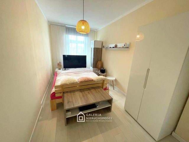 Mieszkanie 3-pokojowe Gniezno, ul. Henryka Sienkiewicza. Zdjęcie 3