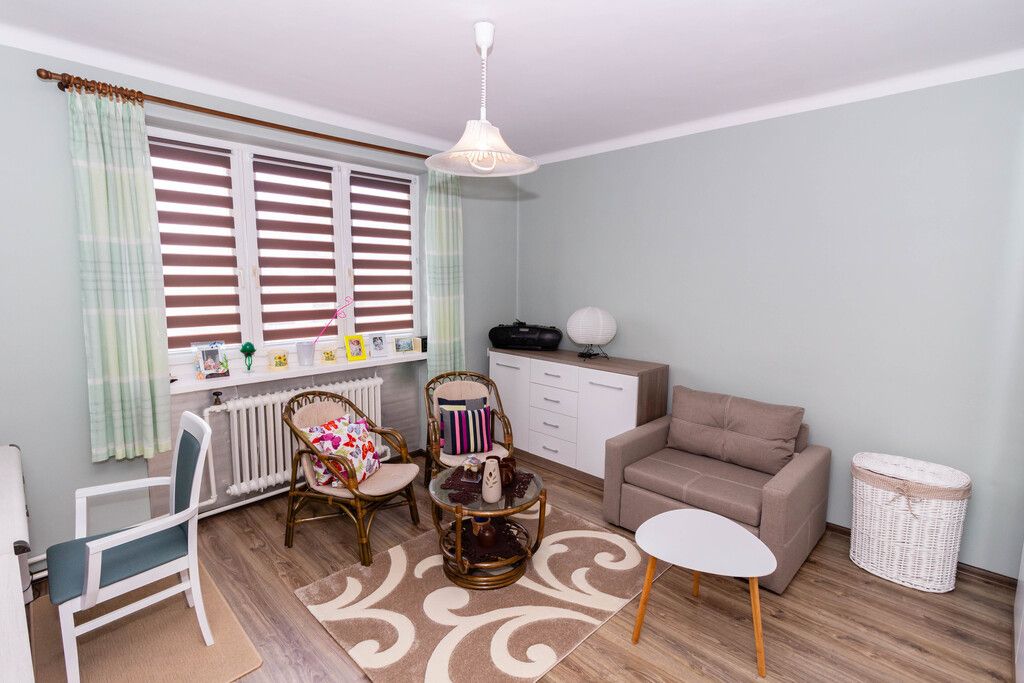 dom wolnostojący, 6 pokoi Ostrowiec Świętokrzyski, ul. Kasztanowa. Zdjęcie 8