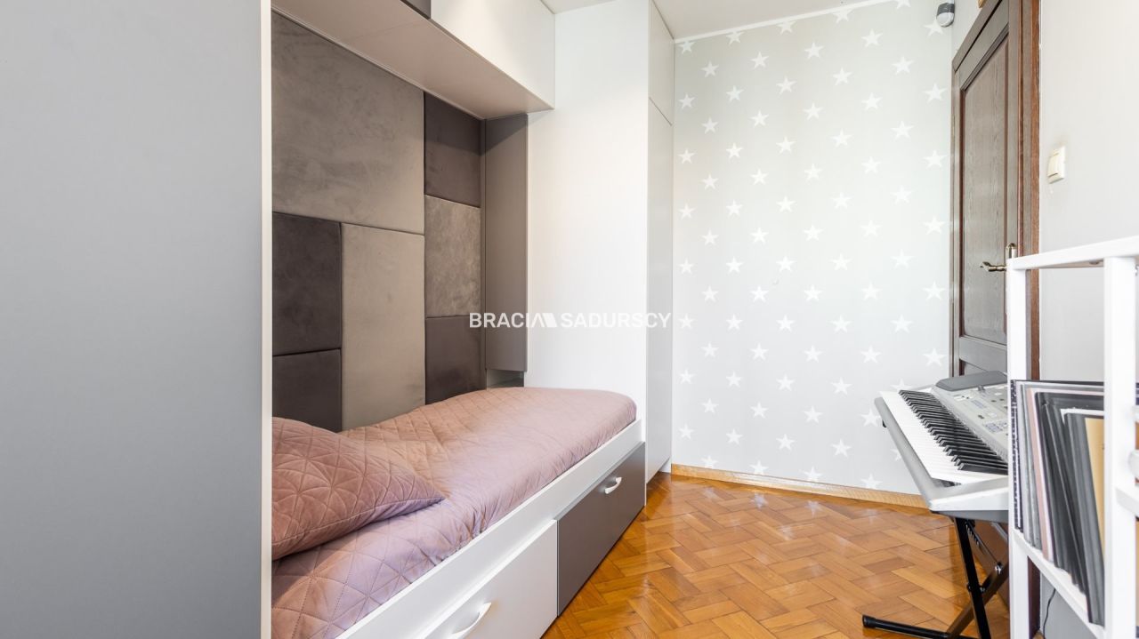 dom wolnostojący, 12 pokoi Myślenice, ul. gen. Józefa Wybickiego. Zdjęcie 17