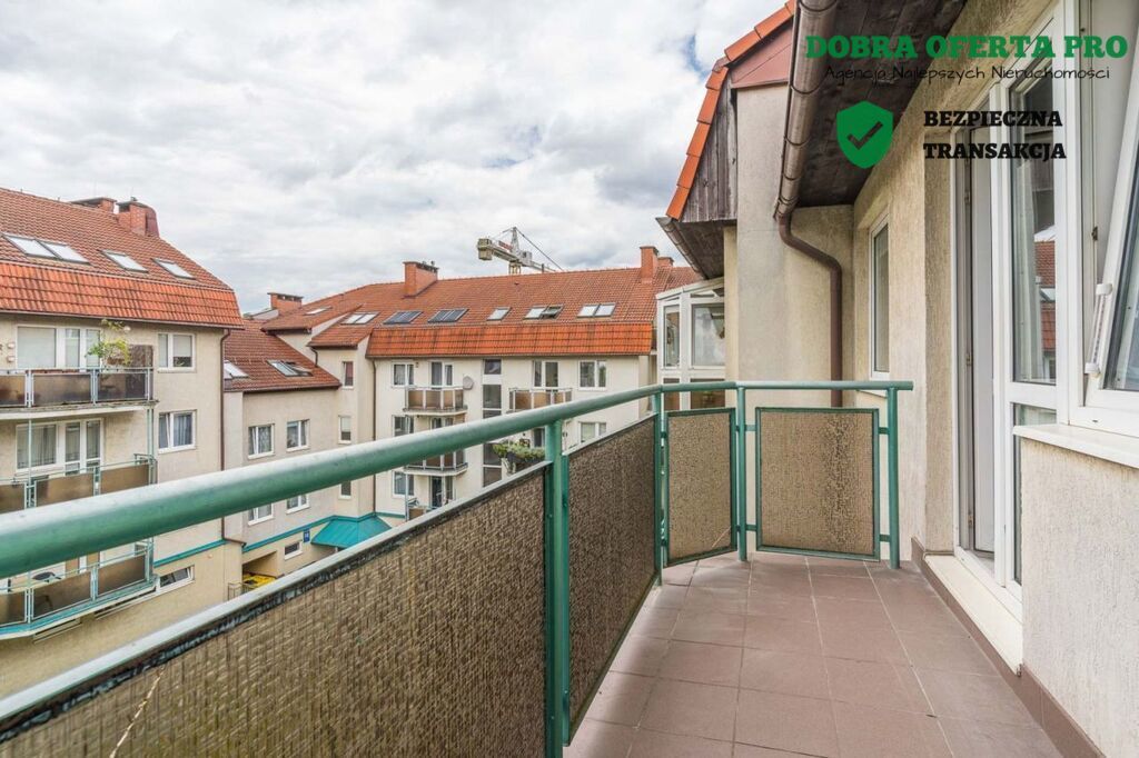 Mieszkanie 11-pokojowe Gdańsk Siedlce, ul. gen. Stefana Grota-Roweckiego. Zdjęcie 8