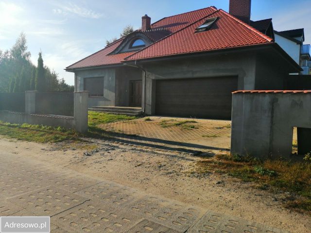 dom wolnostojący, 6 pokoi Reda, ul. Witolda Lutosławskiego. Zdjęcie 1