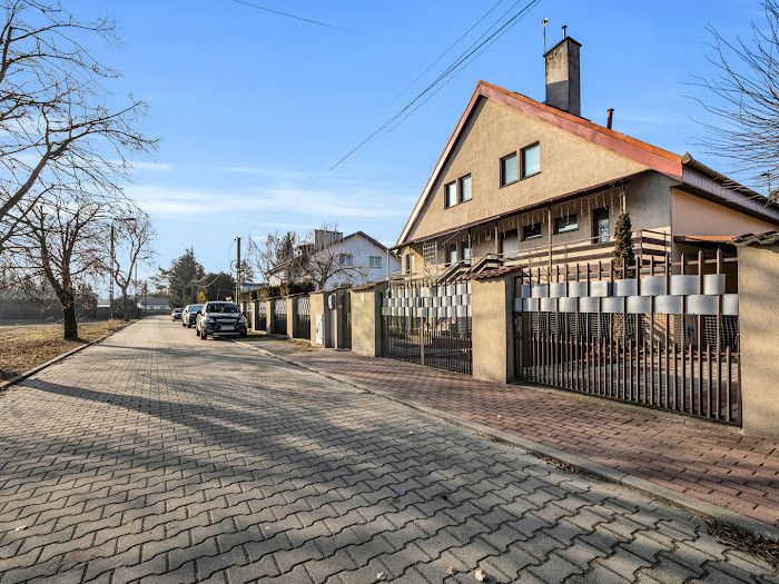 dom wolnostojący, 5 pokoi Opacz-Kolonia. Zdjęcie 2