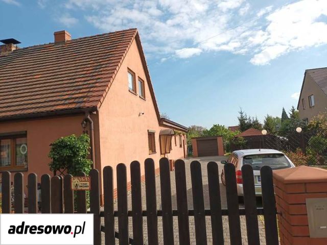 bliźniak, 4 pokoje Zabrze Mikulczyce, ul. 11 Listopada. Zdjęcie 1