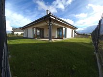 dom wolnostojący, 4 pokoje Siedliska, ul. Bajeczna. Zdjęcie 2