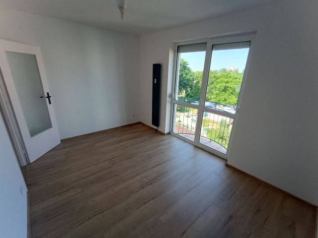 Mieszkanie 2-pokojowe Zielona Góra Zacisze, ul. Kręta. Zdjęcie 1