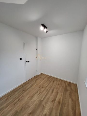bliźniak, 4 pokoje Tarnów. Zdjęcie 5