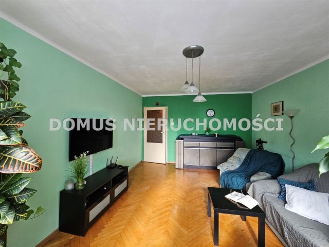 Mieszkanie 3-pokojowe Łask. Zdjęcie 5