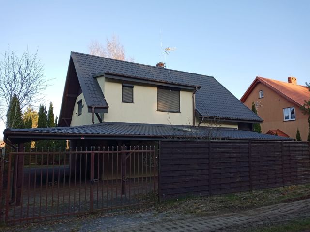 dom wolnostojący, 5 pokoi Rusinowo, ul. Kapitańska. Zdjęcie 1