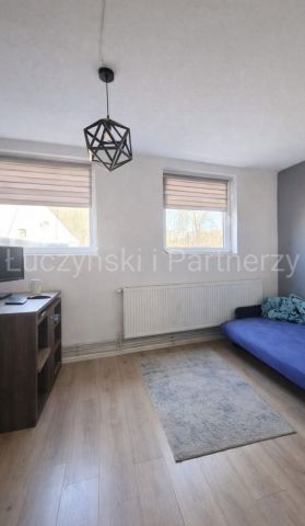 dom wolnostojący, 5 pokoi Staniszów. Zdjęcie 3