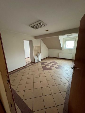 Lokal Zawadzkie, ul. Opolska. Zdjęcie 1