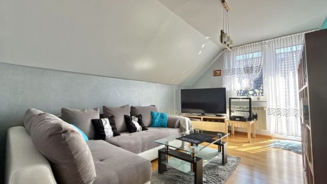 dom wolnostojący, 4 pokoje Zawiercie. Zdjęcie 11