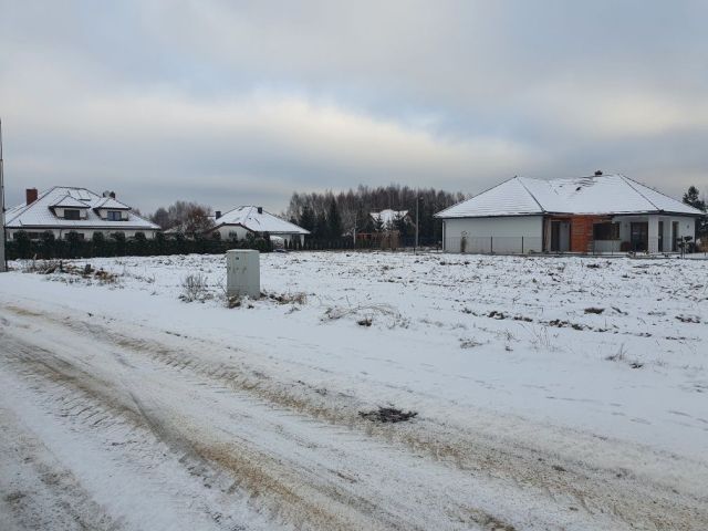 Działka budowlana Piekoszów. Zdjęcie 1