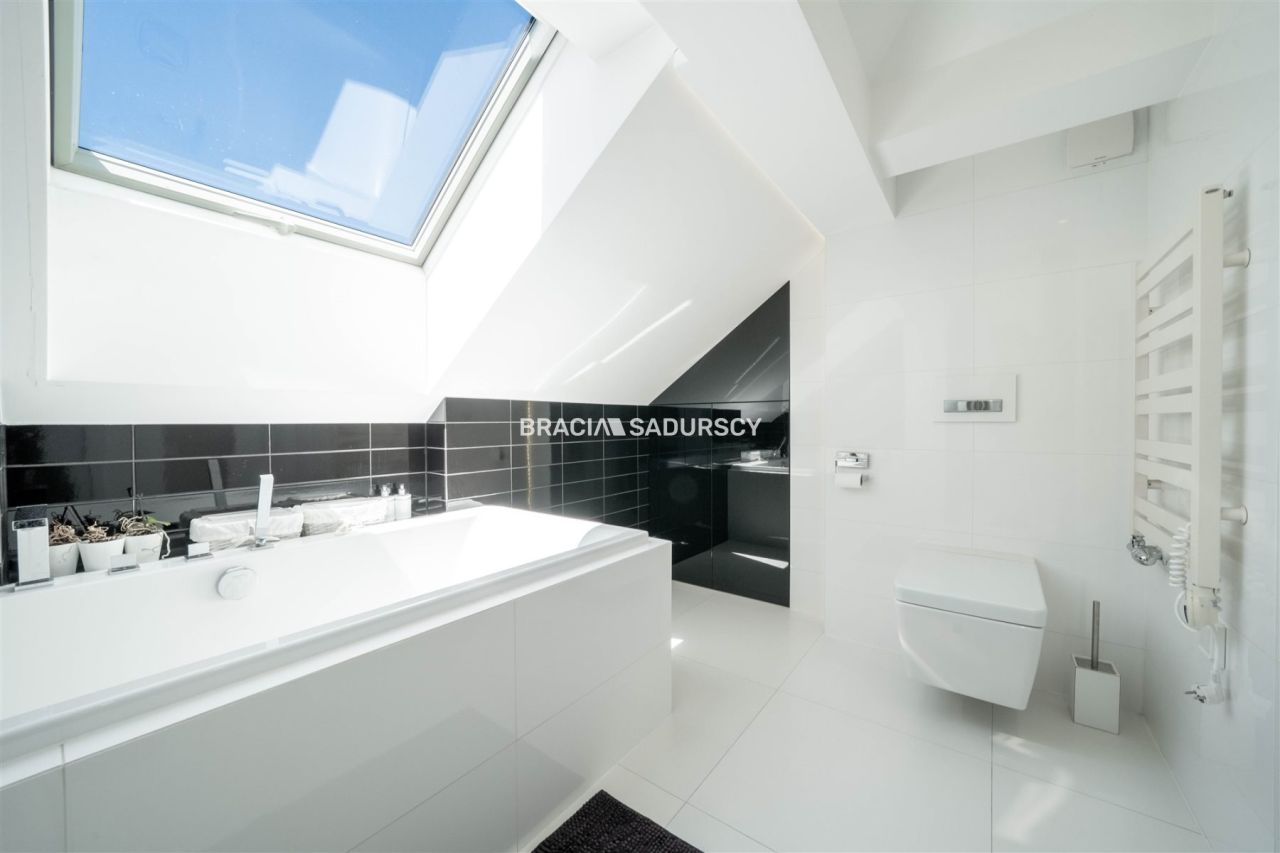 dom wolnostojący, 4 pokoje Kraków Podgórze Duchackie, ul. Wyżynna. Zdjęcie 29