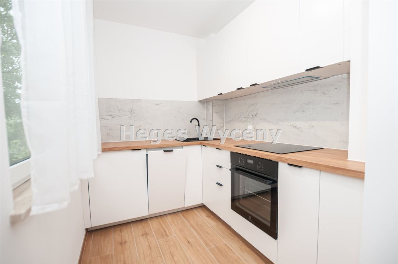 Mieszkanie 2-pokojowe Legnica, ul. Stefana Batorego. Zdjęcie 2