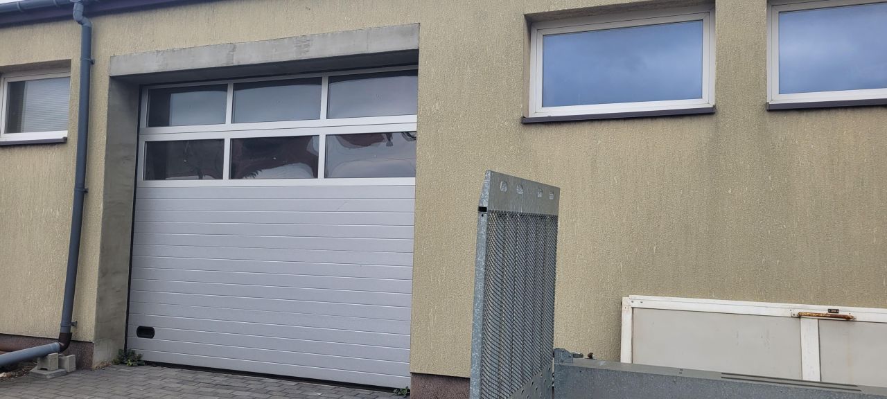 Hala/magazyn Kłobuck Zagórze, ul. Elizy Orzeszkowej. Zdjęcie 2