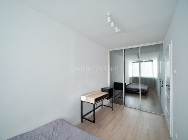 Mieszkanie 3-pokojowe Wrocław Południe, ul. Oficerska. Zdjęcie 5