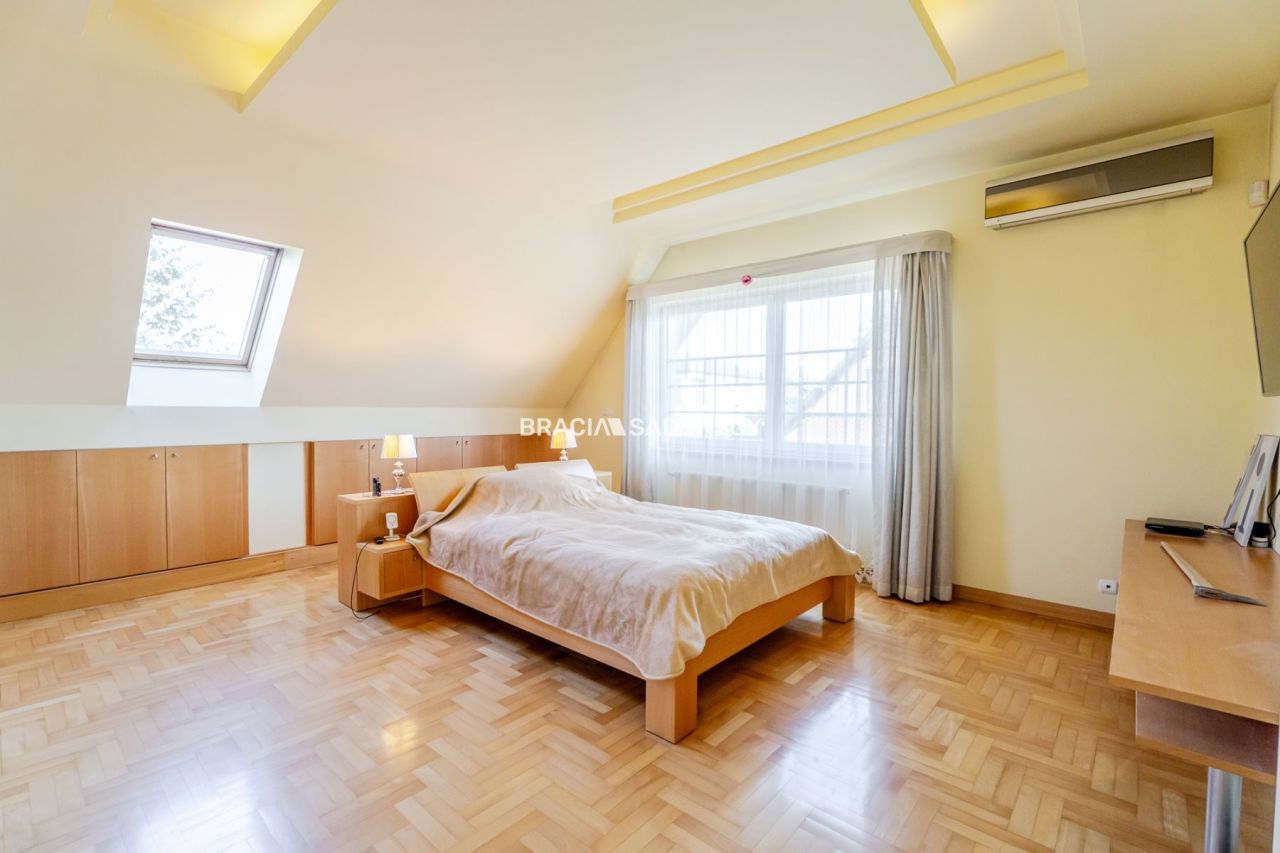 dom, 6 pokoi Kraków Bieżanów, ul. Kameliowa. Zdjęcie 31