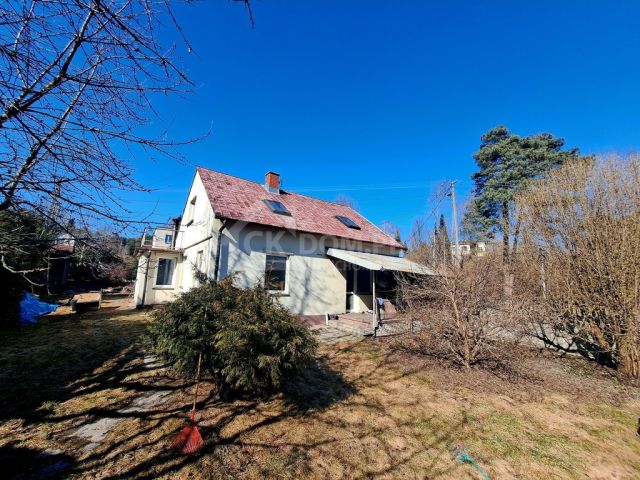 dom wolnostojący, 2 pokoje Kielce Zalesie. Zdjęcie 2