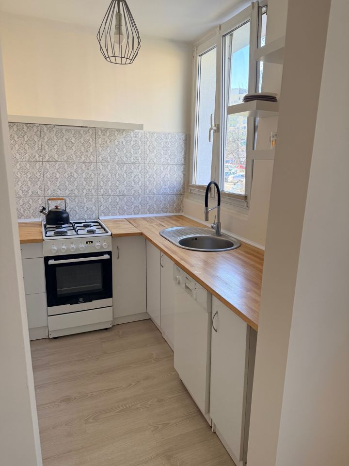 Mieszkanie 2-pokojowe Łódź Dąbrowa. Zdjęcie 8