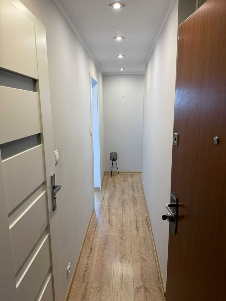 Mieszkanie 3-pokojowe Katowice os. Tysiąclecia. Zdjęcie 4