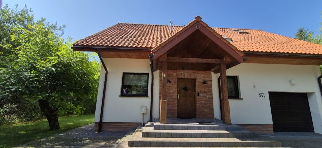 dom wolnostojący, 7 pokoi Wólka Świątkowa. Zdjęcie 1