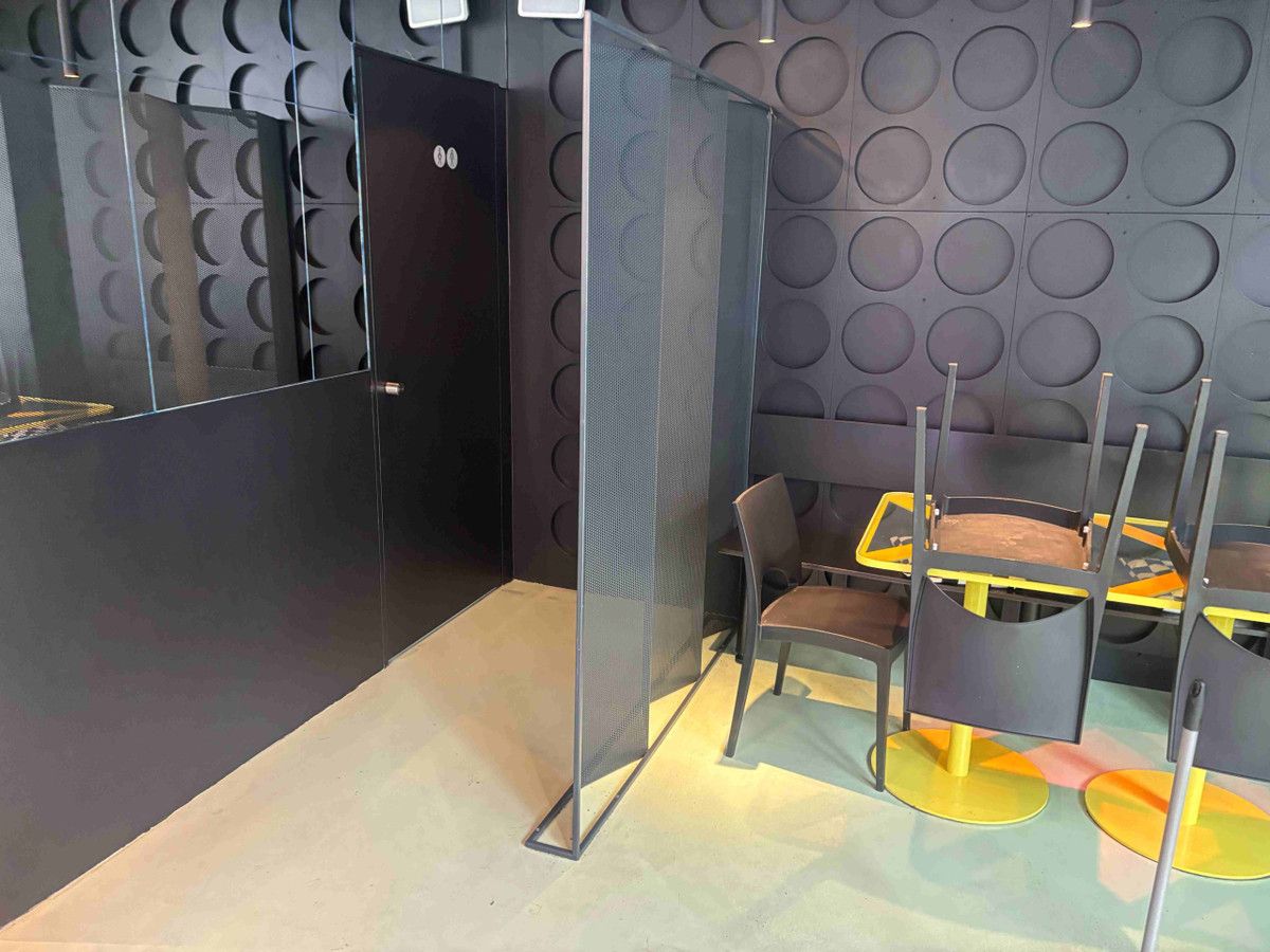 Lokal Kraków Zabłocie, ul. Tadeusza Romanowicza. Zdjęcie 6