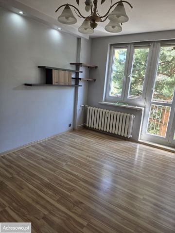 Mieszkanie 3-pokojowe Knurów, ul. Szarych Szeregów. Zdjęcie 1