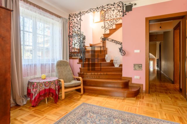dom wolnostojący, 9 pokoi Podkowa Leśna. Zdjęcie 15