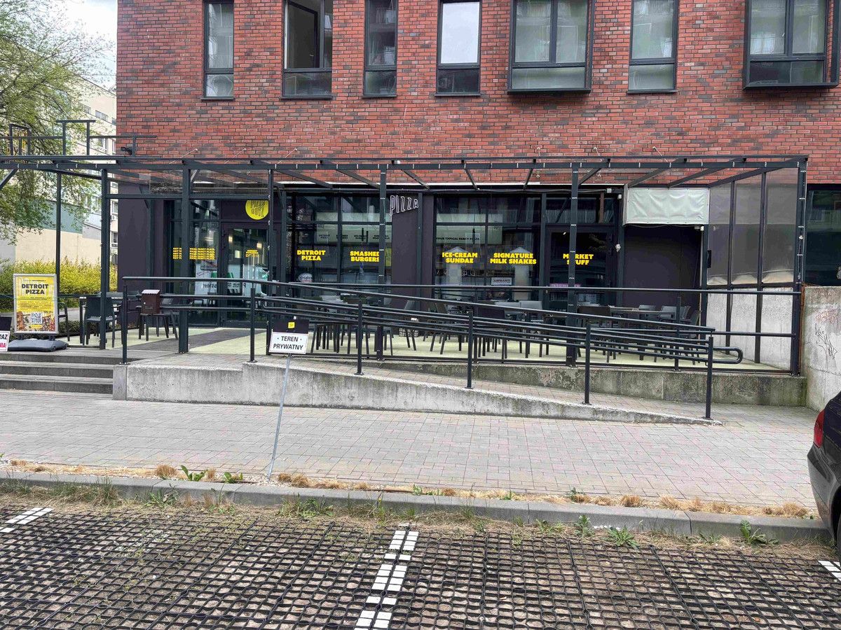 Lokal Kraków Zabłocie, ul. Tadeusza Romanowicza. Zdjęcie 1