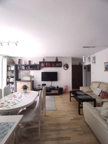 Mieszkanie 3-pokojowe Wrocław Fabryczna, ul. Buczacka. Zdjęcie 2
