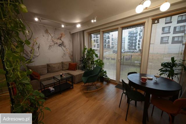 Mieszkanie 4-pokojowe Warszawa Chrzanów, ul. Żeńców. Zdjęcie 1