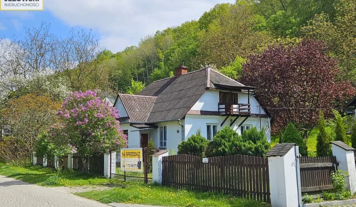 dom wolnostojący, 4 pokoje Kazimierz Dolny