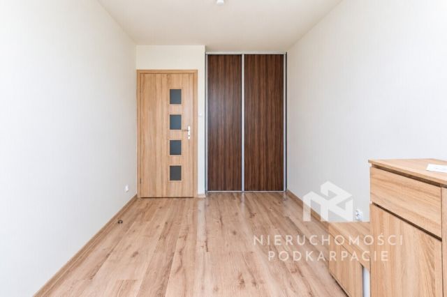 Mieszkanie 2-pokojowe Rzeszów, al. mjr. Wacława Kopisto. Zdjęcie 4