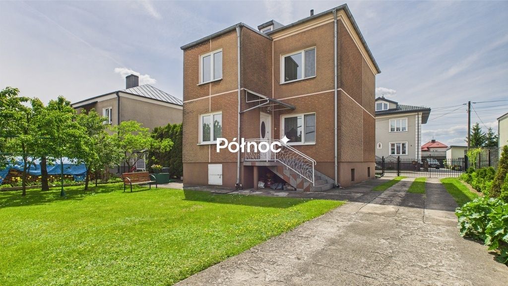 dom wolnostojący, 6 pokoi Mońki, ul. Wesoła. Zdjęcie 1