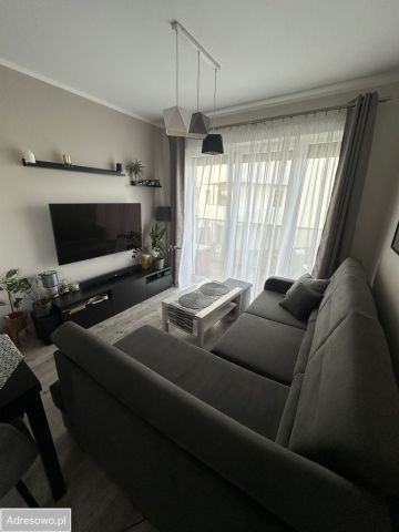 Mieszkanie 3-pokojowe Smolec. Zdjęcie 1