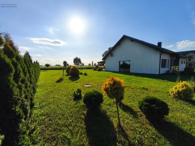 dom wolnostojący, 4 pokoje Zacharzowice. Zdjęcie 2