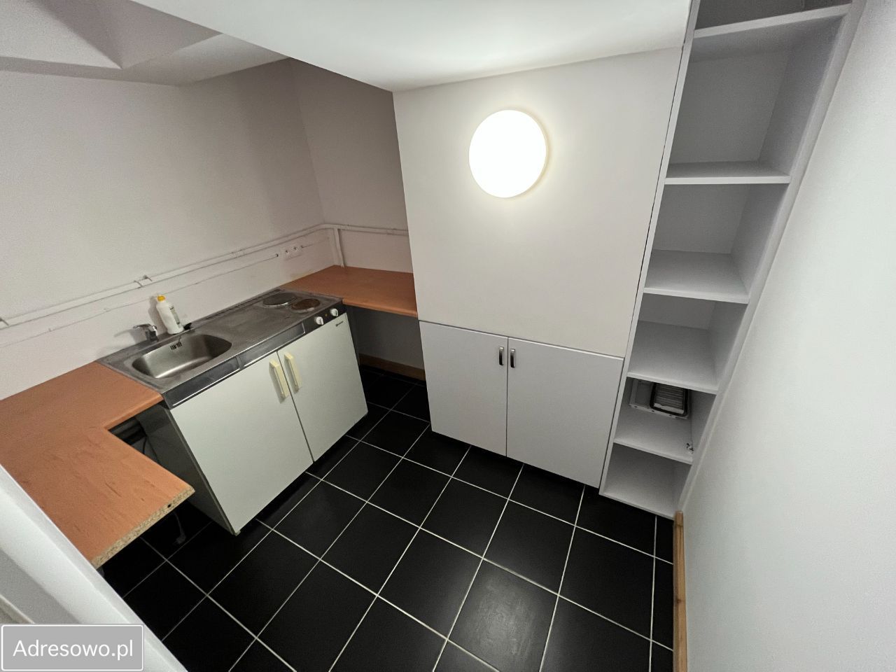 Lokal Piastów, ul. Elizy Orzeszkowej. Zdjęcie 5