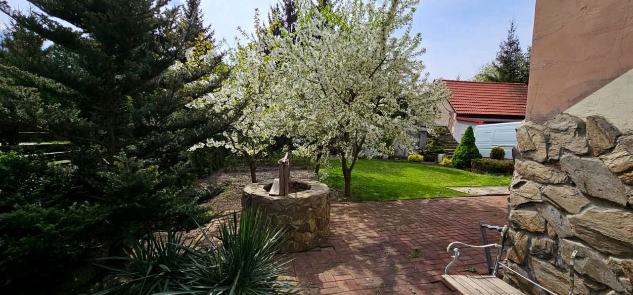 dom wolnostojący, 8 pokoi Wałbrzych Biały Kamień, ul. gen. Józefa Bema. Zdjęcie 14